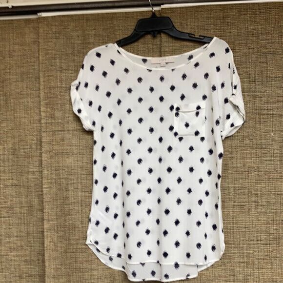 LOFT rayon white top black geo print shirt sleeve - Picture 1 of 6